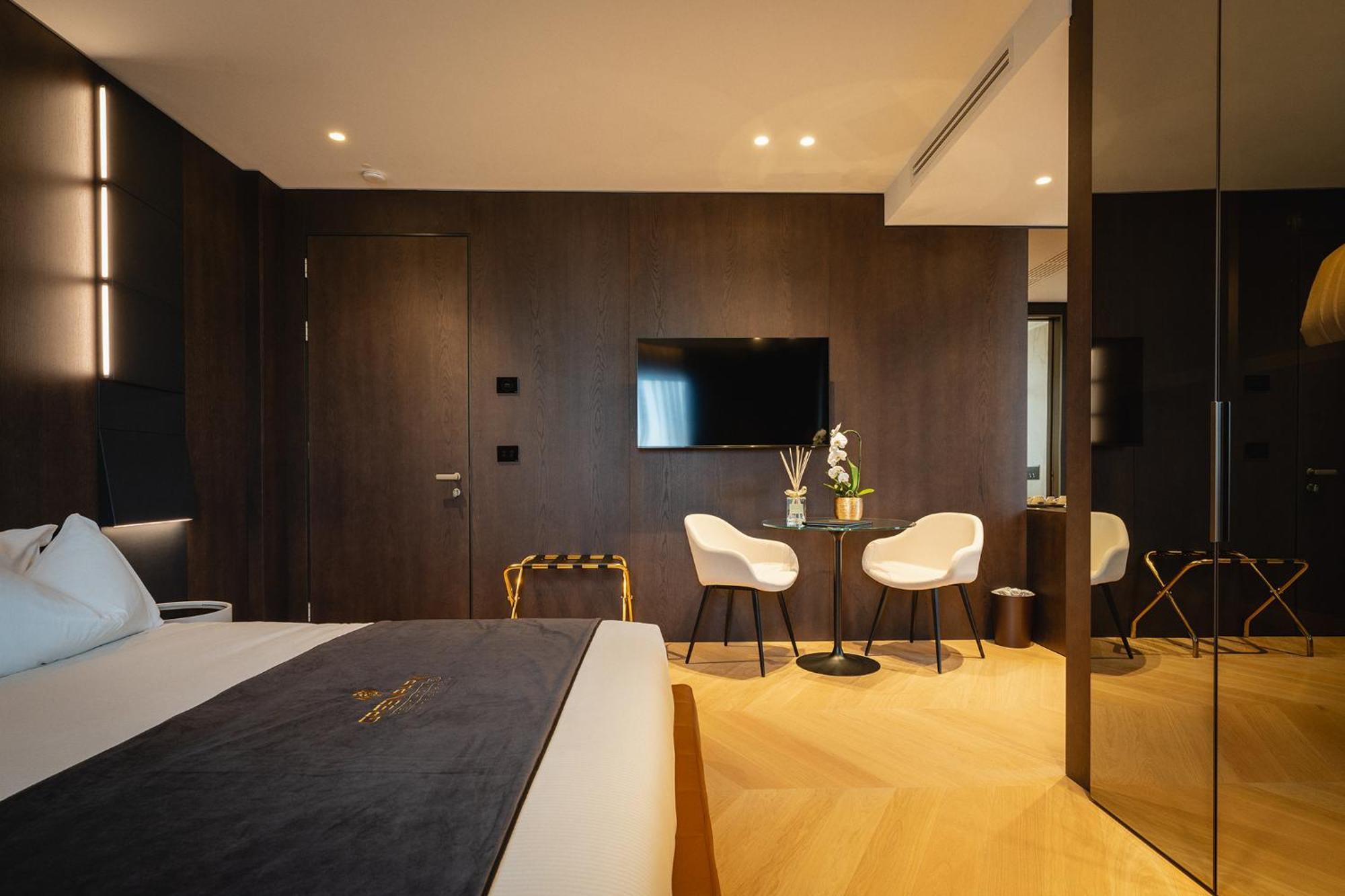 Frühstückspension Park Penthouse & Pool - Heated Pool - *
