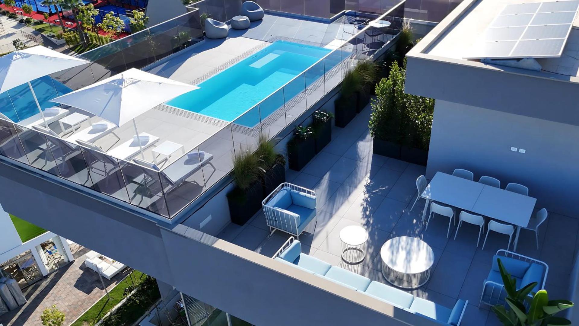 Park Penthouse & Pool - Heated Pool - Frühstückspension Bari