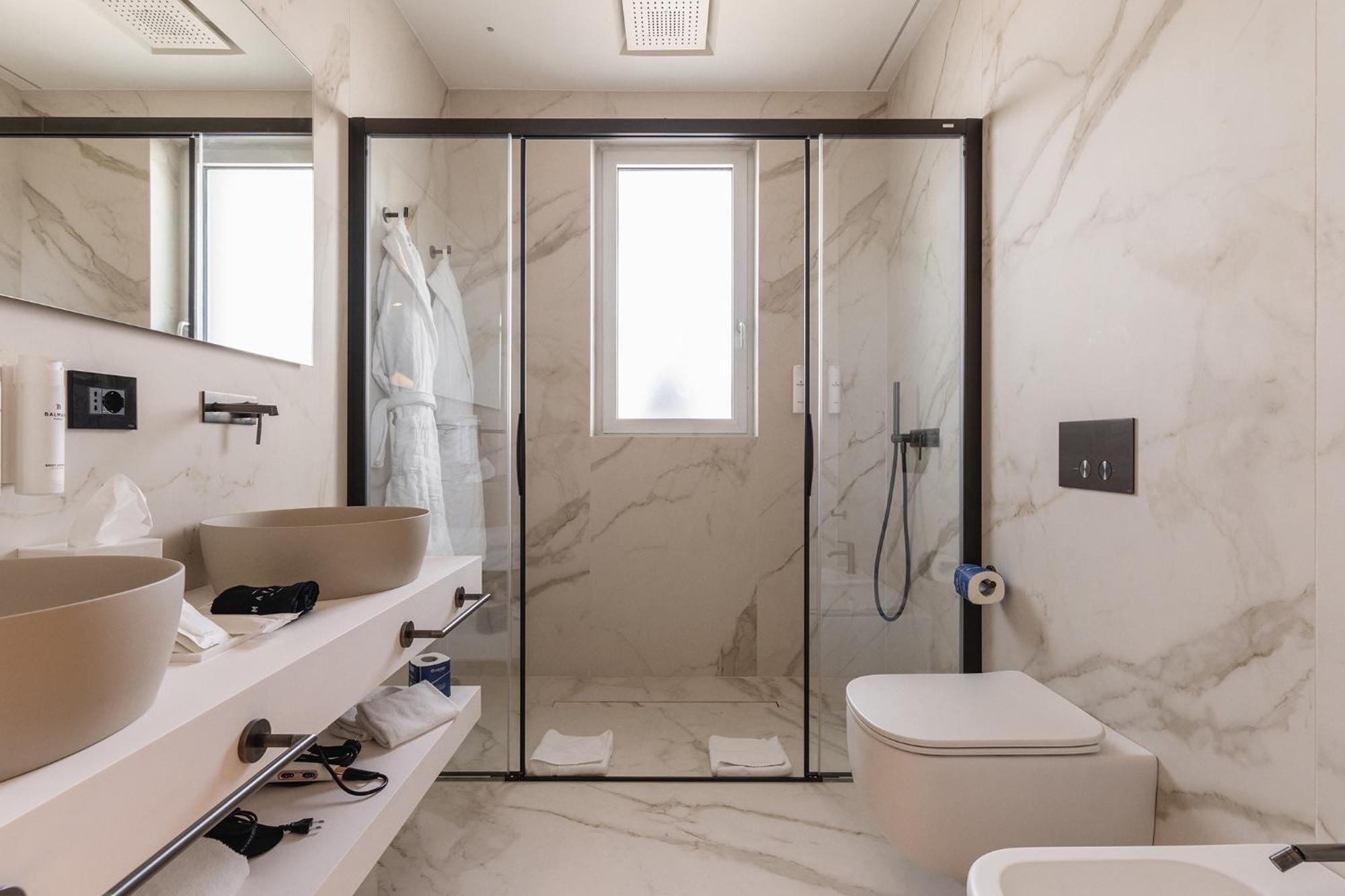 Park Penthouse & Pool - Heated Pool - Bari