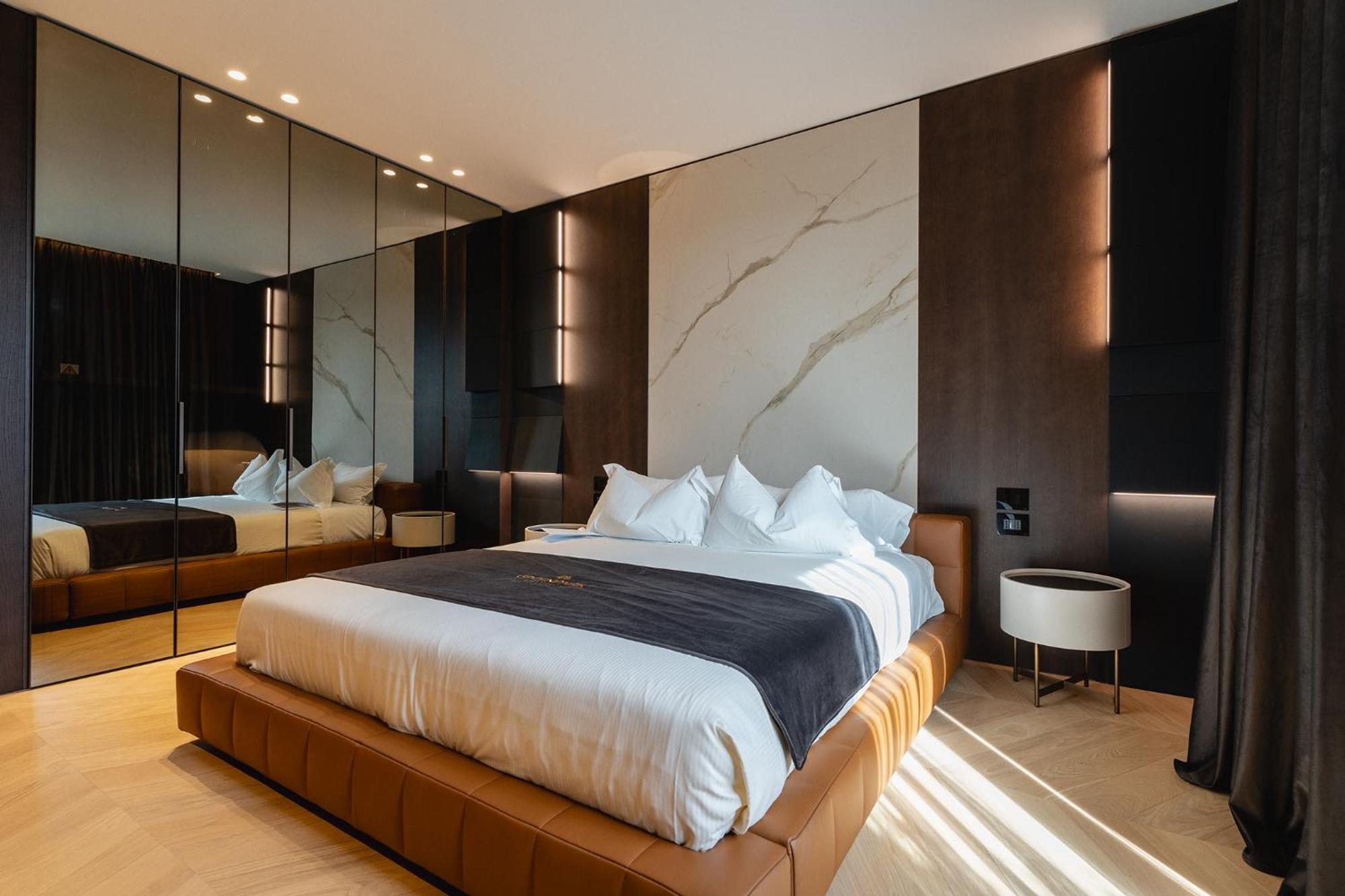 Frühstückspension Park Penthouse & Pool - Heated Pool - Bari